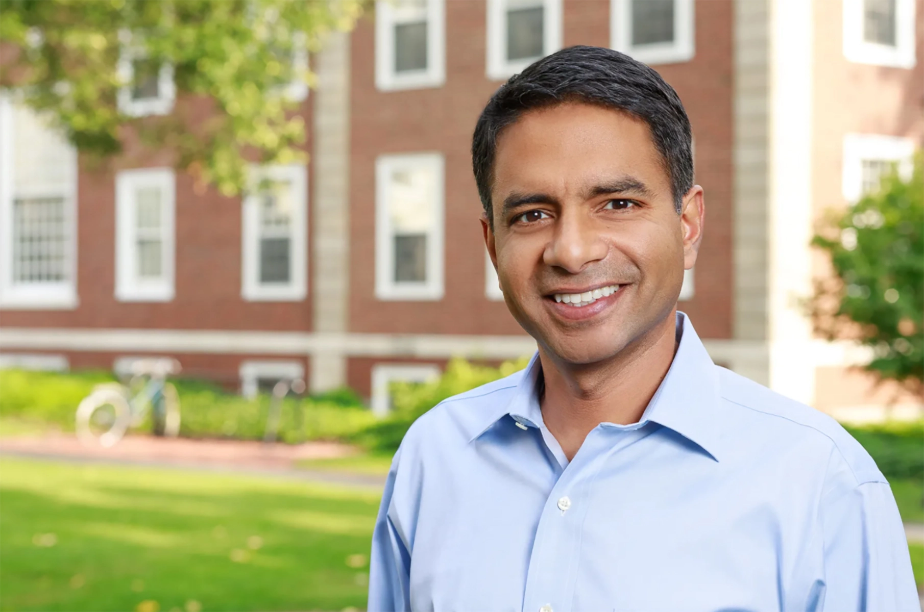 Dr. Amitabh Chandra